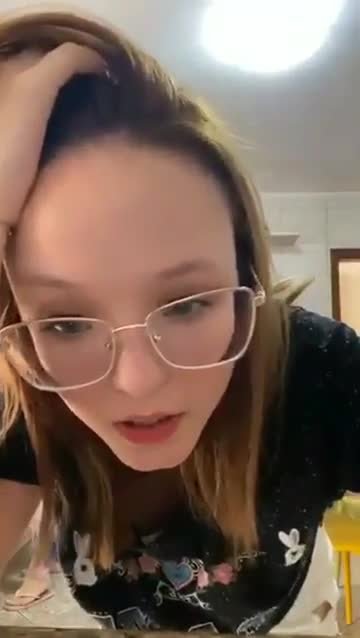 Capa do álbum Larissa-Manoela